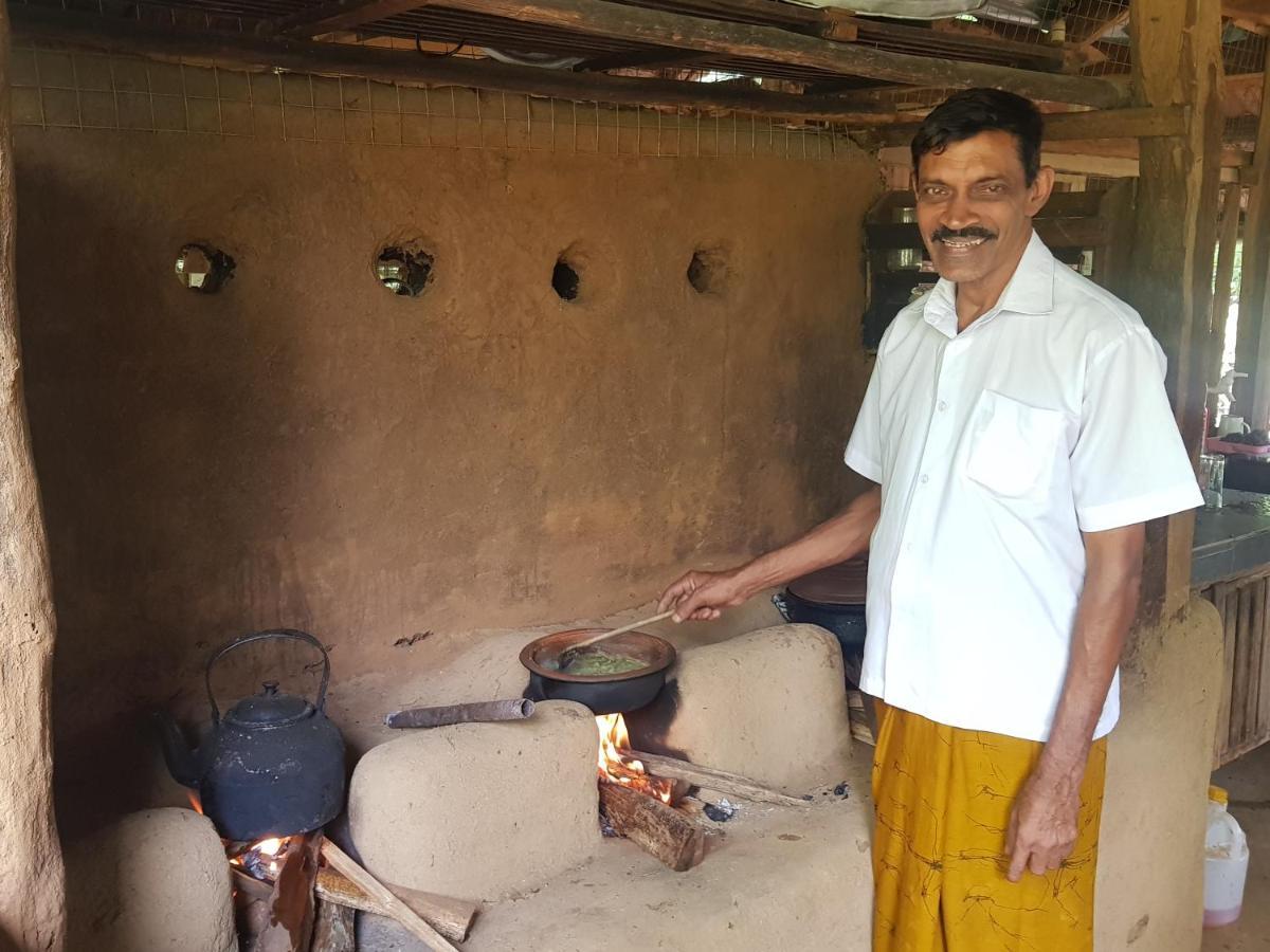 Eco Village Kalundewa Dambulla Bagian luar foto